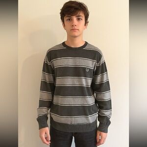 Chaps Sweater Boys XL Gray Striped Pullover Crest Cotton Casual